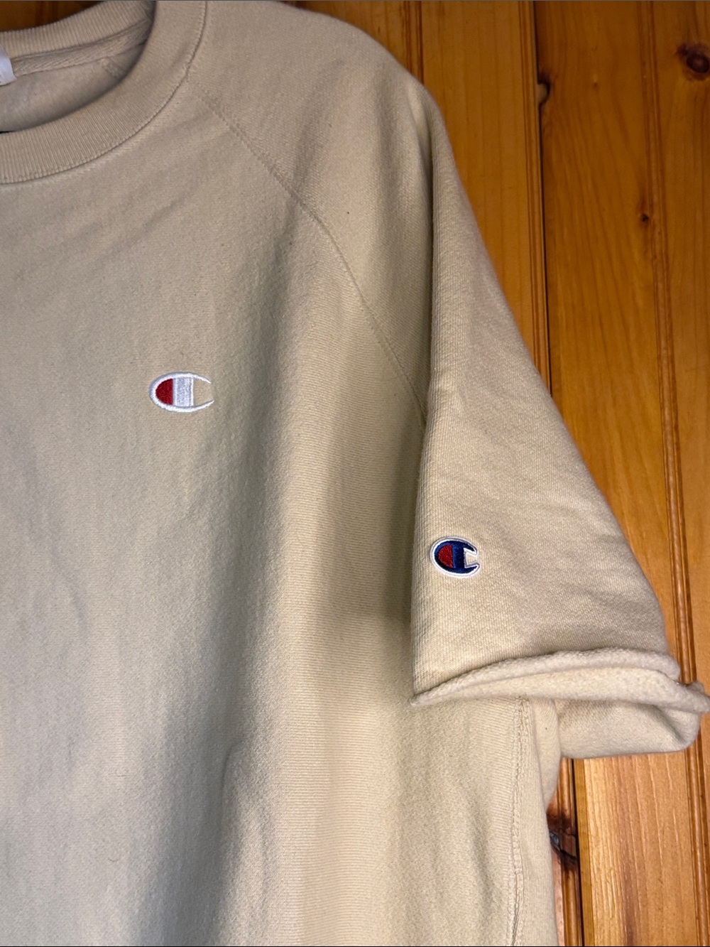 Champion Reverse Weave Cut Off Sleeves Cream Crewneck Sweatshirt - Picture 10 of 11